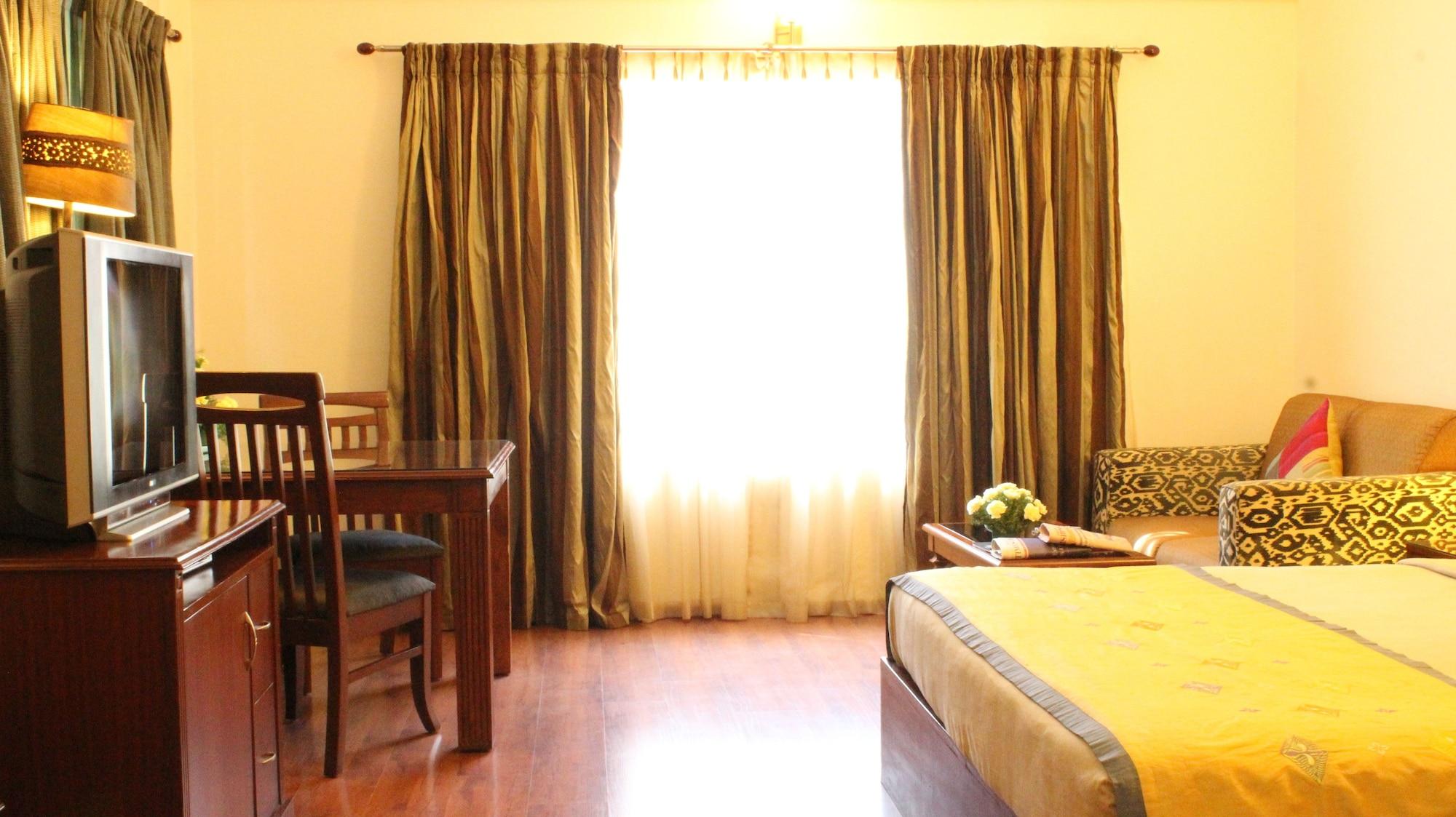 juSTa Off MG Road Hotel Bangalore Exterior foto