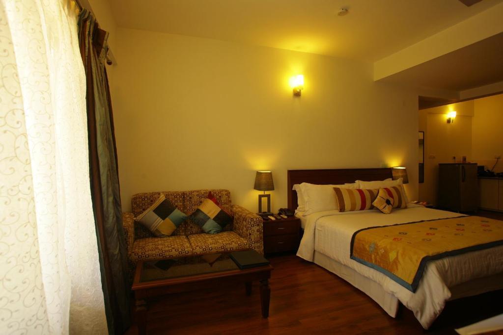 juSTa Off MG Road Hotel Bangalore Exterior foto